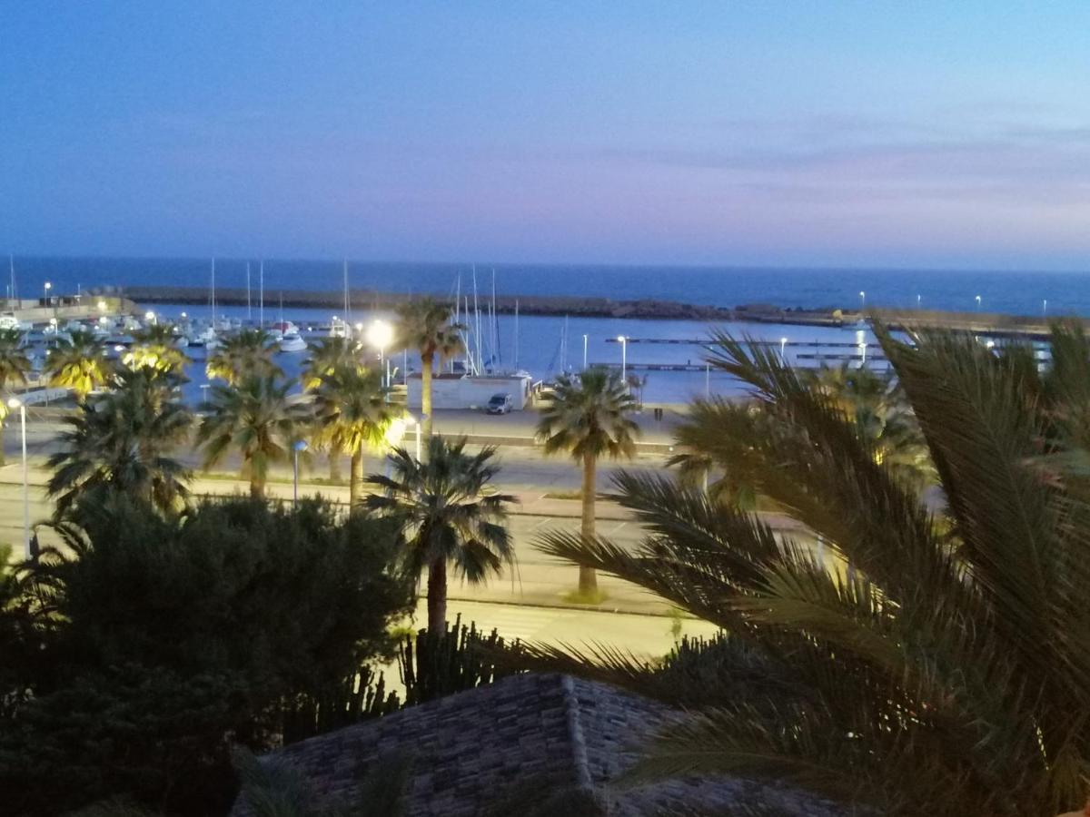 La Terrazza Di Pollon Villa San Leone Exterior photo