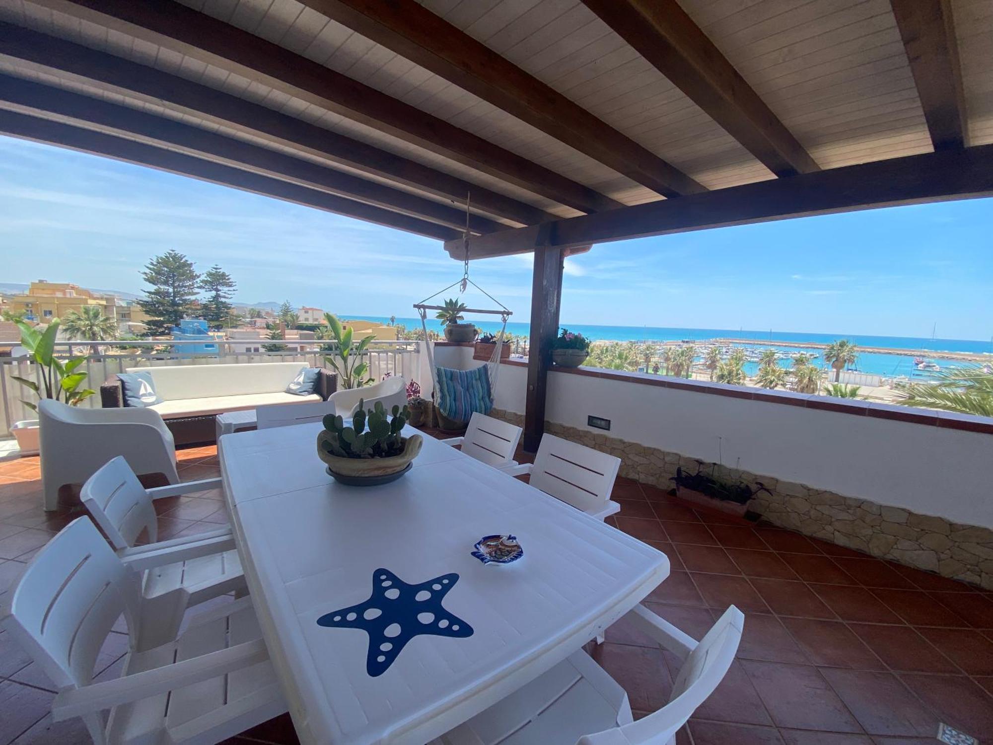 La Terrazza Di Pollon Villa San Leone Exterior photo